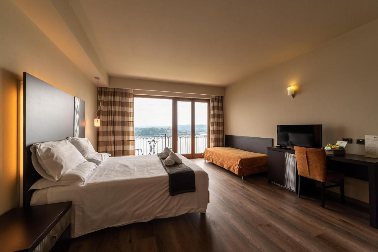 Hotel Ristorante San Carlo Arona Dış mekan fotoğraf